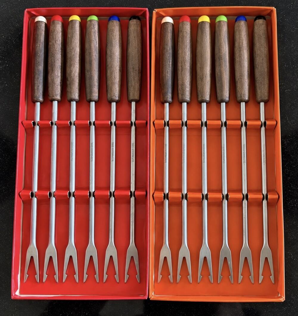 Fondue Forks 2 Sets Wood Color Tips MCM Original Bx 12 Total Woodcrest 1978 VTG